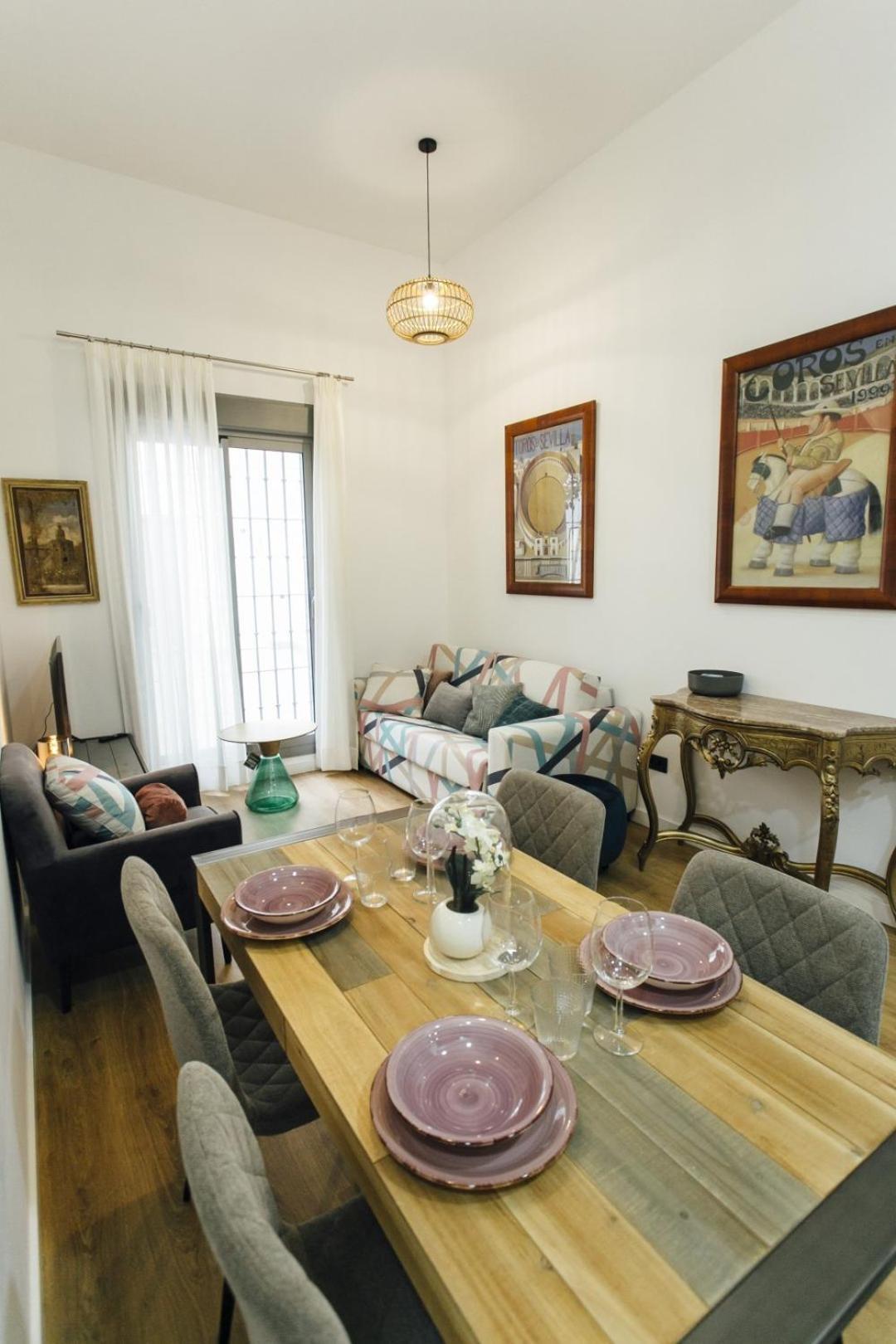 Modern With Seasonal Swimming Pool- 1Bd 1Bth- Goyeneta Daire Sevilla Dış mekan fotoğraf