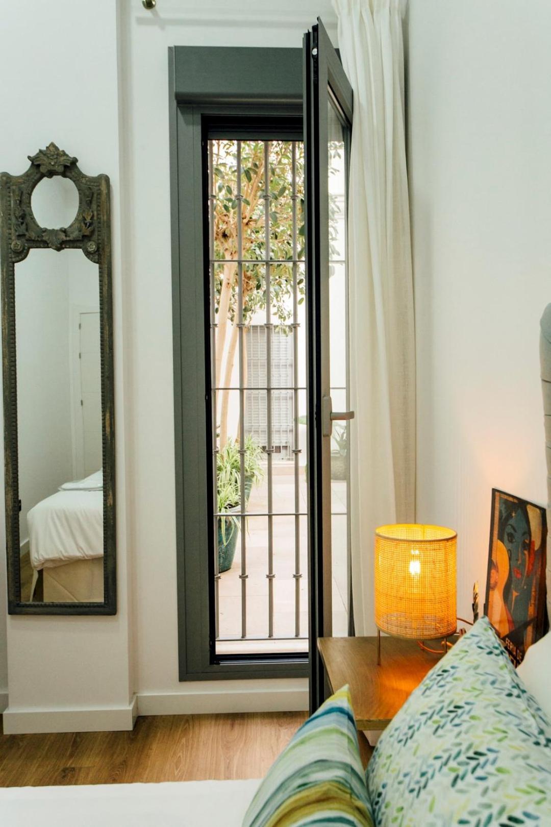 Modern With Seasonal Swimming Pool- 1Bd 1Bth- Goyeneta Daire Sevilla Dış mekan fotoğraf